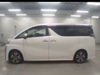 Toyota VELLFIRE лот № 30711 оценка 4.5  с аукциона в Японии 3