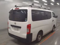 Nissan CARAVAN VAN лот № 30705 оценка 3.5  с аукциона в Японии 1