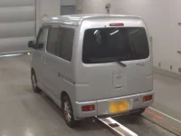 Daihatsu Atrai Wagon лот № 556 оценка 4  с аукциона в Японии 5