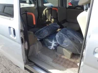 Daihatsu Atrai Wagon лот № 556 оценка 4  с аукциона в Японии 9