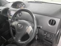 Toyota SIENTA лот № 30667 оценка 3.5  с аукциона в Японии 6