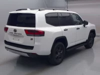 Toyota LAND CRUISER лот № 76071 оценка 4.5  с аукциона в Японии 1