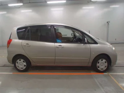 Toyota COROLLA SPACIO