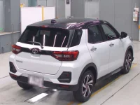 Toyota RAIZE лот № 30045 оценка S  с аукциона в Японии 1