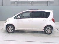 Toyota RACTIS лот № 30139 оценка 3.5  с аукциона в Японии 3