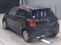 Toyota VITZ лот № 30021 оценка 3.5  с аукциона в Японии 5