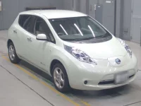 Nissan LEAF лот № 70013 оценка 4  с аукциона в Японии 4