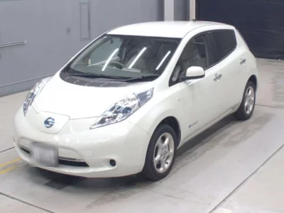 Nissan LEAF  с аукциона в Японии