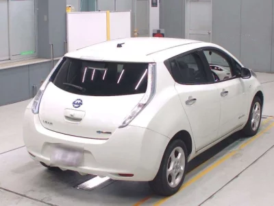Nissan LEAF  с аукциона в Японии