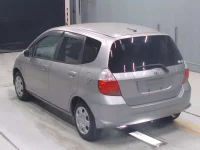 Honda FIT лот № 30029 оценка 4  с аукциона в Японии 5