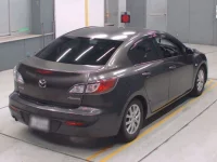 Mazda AXELA лот № 70031 оценка 3.5  с аукциона в Японии 1