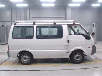 Mazda BONGO VAN лот № 30024 оценка 3.5  с аукциона в Японии 2