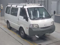 Mazda BONGO VAN лот № 30024 оценка 3.5  с аукциона в Японии 4