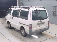 Mazda BONGO VAN лот № 30024 оценка 3.5  с аукциона в Японии 5