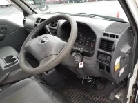 Mazda BONGO VAN лот № 30024 оценка 3.5  с аукциона в Японии 6