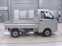 Suzuki CARRY TRUCK лот № 30094 оценка 3.5  с аукциона в Японии 2