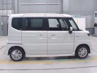 Suzuki SPACIA лот № 30006 оценка S  с аукциона в Японии 2