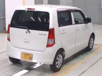 Suzuki WAGON R лот № 30010 оценка 4  с аукциона в Японии 1