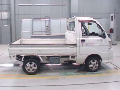 Subaru SAMBAR  с аукциона в Японии