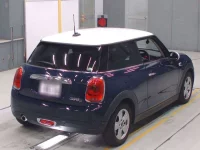 BMW MINI лот № 30101 оценка 4  с аукциона в Японии 1