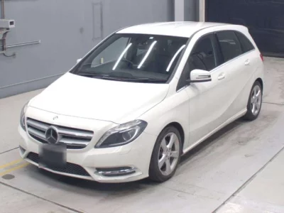 Mercedes-Benz B CLASS
