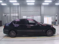 Nissan FUGA лот № 30187 оценка 3.5  с аукциона в Японии 2