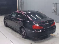 Nissan FUGA лот № 30187 оценка 3.5  с аукциона в Японии 5