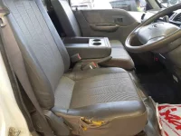 Mazda BONGO лот № 70046 оценка 3.5  с аукциона в Японии 7