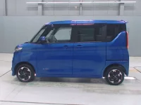 Nissan ROOX лот № 32 оценка 4.5  с аукциона в Японии 3