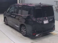 Toyota VOXY лот № 30230 оценка R  с аукциона в Японии 5