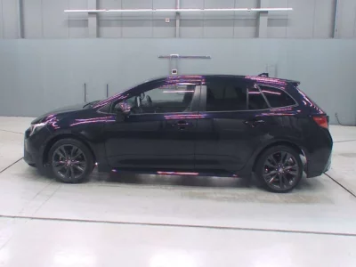 Toyota COROLLA TOURING  с аукциона в Японии