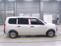 Toyota PROBOX лот № 10054 оценка 3  с аукциона в Японии 2