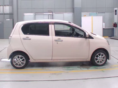 Daihatsu MIRA E S