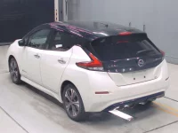 Nissan LEAF лот № 30253 оценка 3.5  с аукциона в Японии 5