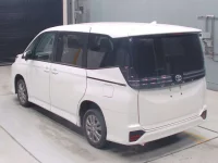 Toyota VOXY лот № 30283 оценка R  с аукциона в Японии 5