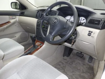 Toyota ALLEX  с аукциона в Японии