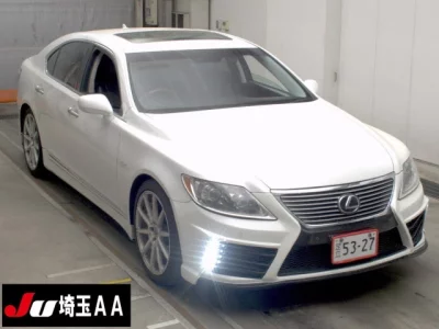 Lexus LS
