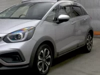 Honda FIT лот № 1141 оценка 4  с аукциона в Японии 3