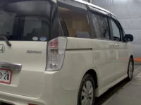 Honda STEP WAGON лот № 3050 оценка 3  с аукциона в Японии 4