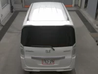 Honda STEP WAGON лот № 3048 оценка 4  с аукциона в Японии 6