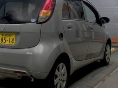 Mitsubishi I  с аукциона в Японии