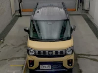 Suzuki SPACIA GEAR лот № 203 оценка 6  с аукциона в Японии 5