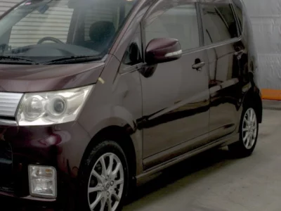Daihatsu MOVE  с аукциона в Японии