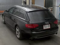 Audi A4 лот № 17036 оценка 4  с аукциона в Японии 1