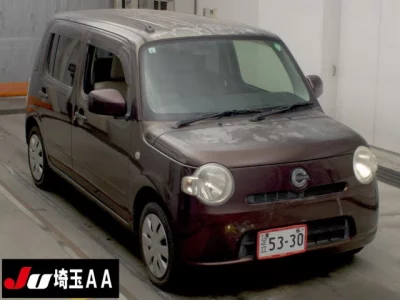 Daihatsu MIRA  с аукциона в Японии