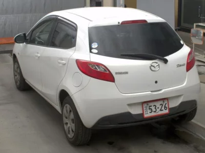 Mazda DEMIO