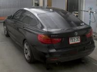 BMW 3-Series лот № 17057 оценка 3.5  с аукциона в Японии 1