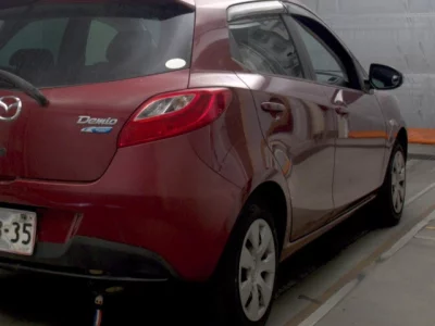 Mazda DEMIO