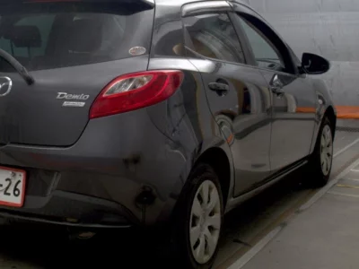 Mazda DEMIO