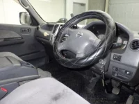 Nissan CARAVAN VAN лот № 8080 оценка 3  с аукциона в Японии 2